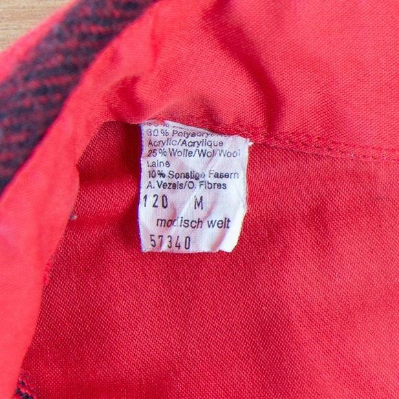 Vintage FryDay Plaid Flannel - Picture 3 of 6